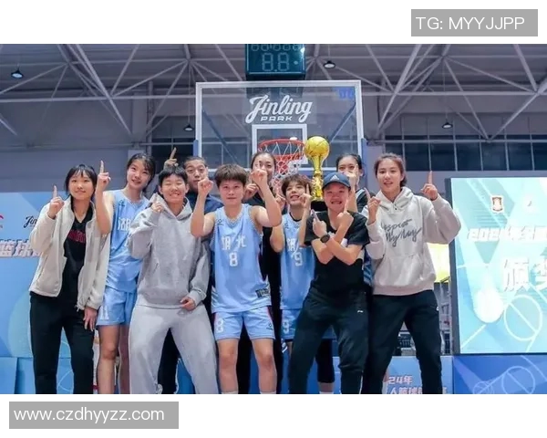 中国女篮新星崛起攻防兼备未来或与2米23女姚明携手共创辉煌