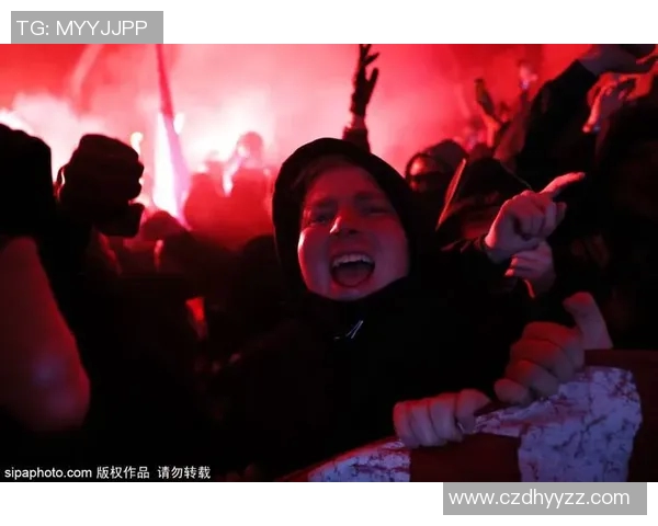 热刺主场遭嘘声主帅弗兰克愤怒回应称这不是球迷应有的态度